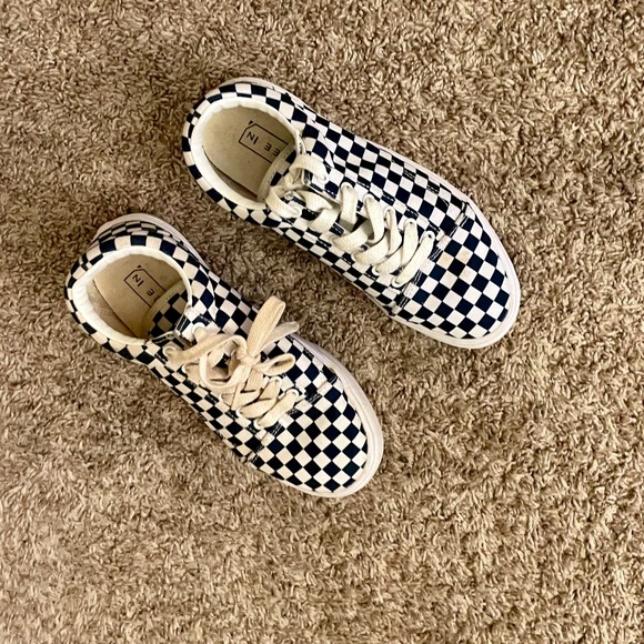 Checkered sneakers - Picture 1 of 2